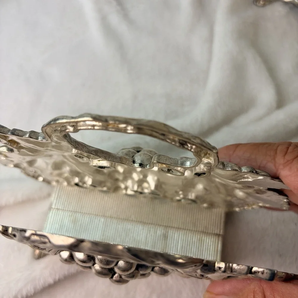 Vtg 90s Studio Silversmiths Antique Finish Grape Napkin Holder Original Box Pair